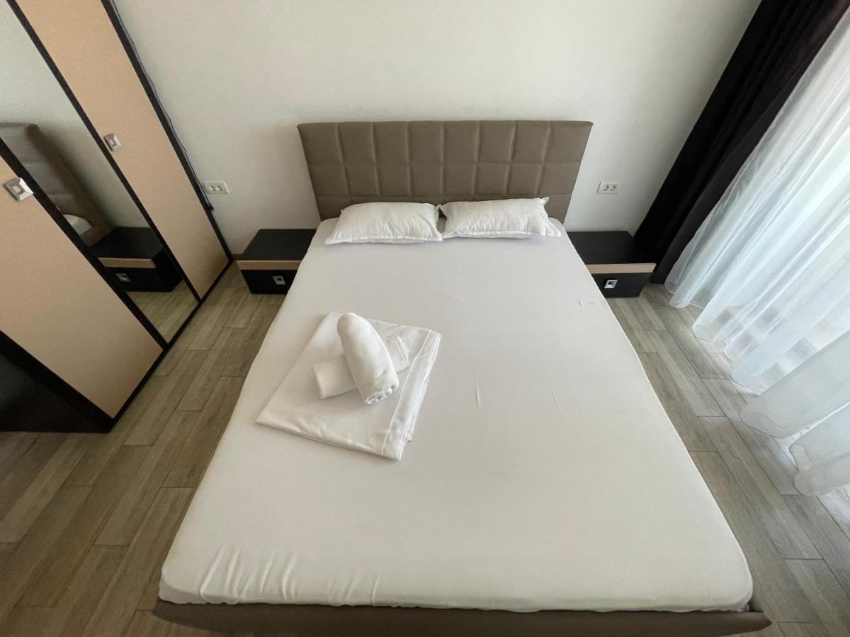 Mamaia Lake Apartments Constanţa Esterno foto